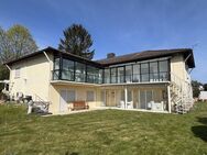 Traumhaftes Ein- bis Zweifamilienhaus in Bestlage Bad-Homburg / Ober-Erlenbach / von Privat - Bad Homburg (Höhe)