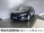 Skoda Superb, 1.5 IV Combi Selection eTSI, Jahr 2024 - Schmallenberg