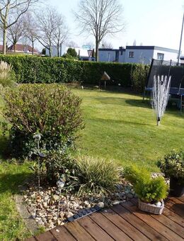 Helle 3 Zimmerwohnung mit großem Garten - Kleve (Nordrhein-Westfalen)