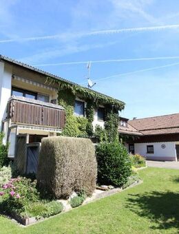 Großes Einfamilienhaus mit Einliegerwohnung in ruhiger Lage - Leutkirch (Allgäu)