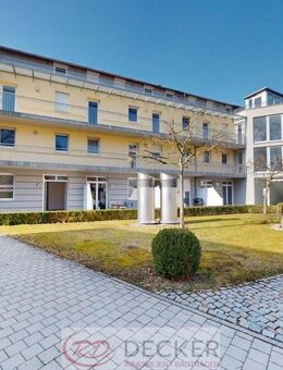 Modern & zentral wohnen - frisch sanierte 4-Zimmer-Wohnung mit Terrasse ++ Decker Immobilien++ - Dorfen