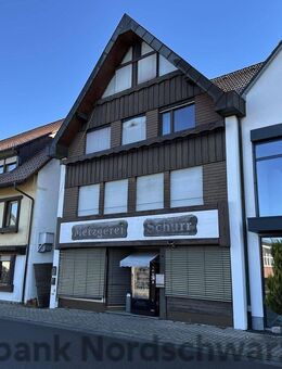 WGH mit 1 Gewerbe- und 3 Wohneinheiten - Baiersbronn