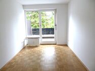 *** Ohne Provision *** Helle 3-Zi.-Whg. zum Selbstbezug oder für Kapitalanleger *** mit TG-Einzelstellplatz *** - München