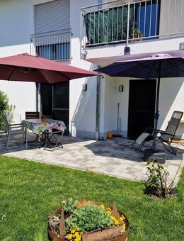 Stilvolle 2-Zi.-Whg. mit Garten, Terrasse & Garage in Garching/Alz - KfW-55 & Top-Ausstattung - Garching (Alz)