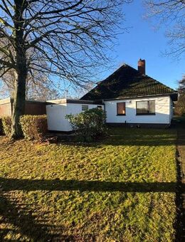 Provisionsfrei! Charmantes Einfamilienhaus mit viel Potenzial für persönliche Gestaltung! - Stuhr