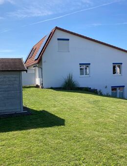 Großzügiges Zweifamilienhaus, Geothermie beheizt - Vaihingen (Enz)