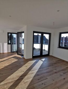 Energiesparend - sonnendurchflutet - Wellnessbad - Baindt