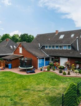 Platz für zwei Familien! 303 m² Wfl. 2 Wohneinheiten, großes Grundstück - seltenes Angebot in Garrel - Garrel