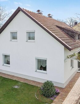 Haus mit Dachterrasse und Garten in Dorfrandlage! - Osterhofen