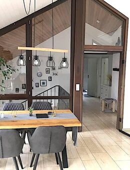 Von Privat ! +PENTHOUSE+ im Hochschulviertel, ca. 150 qm Wfl., 4 Z., 4 Balkone, Garage/Stellplatz, Aufzug..uvm. !! PROVISiONSFREI ! - Hagen (Stadt der FernUniversität)