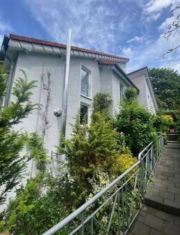 2 Wohnungen 2 Zimmer + 4 Zimmer in Toplage Stadt nah und doch am Wald - Bergisch Gladbach