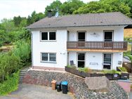 Eigentumswohnung mit Balkon, Aussicht, Parkplatz und Garten in Birresborn - Birresborn