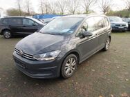 VW Touran, 2.0 TDI Comfortline, Jahr 2021 - Bergkamen