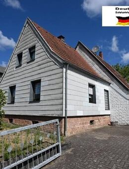 Einfamilienhaus in Sankt Ingbert mit großem Grundstück - Sankt Ingbert