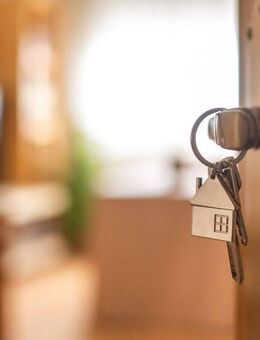 Sonnige 2-Zimmer-Wohnung mit Balkon - ruhig, charmant und zum Wohlfühlen - München