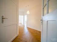Bezugsfertig! Zentrale Dachgeschoss-Wohnung WG Tauglich - Stuttgart
