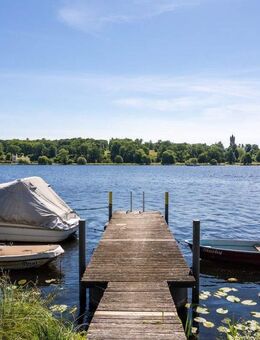 Exclusive living with a view of Tiefen See - Potsdam