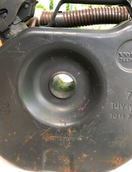 Reserve Benzinkanister metall 7 Liter orginal Volvo - Hildesheim
