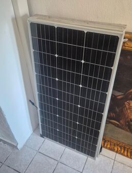 Verkaufe komm genutzte Balkonsolaranlage mit Wechselrichter(600w) - Nobitz