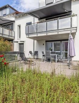 Provisionsfrei - Lichtdurchflutete Wohnung mit großzügigem Wohnbereich & Terrasse - Denkendorf (Baden-Württemberg)