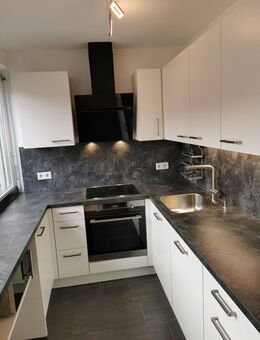 ***schöne Maisonettwohnung 4 Zimmer mit Dachterrasse im Herzen v. Nürnberg in Zentraler Lage*** - Nürnberg