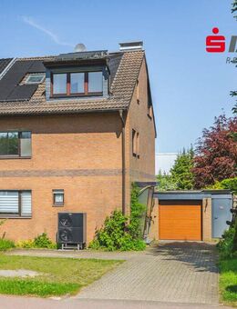 Teilmodernisierte Doppelhaushälfte mit Garten und Garage - Simmerath