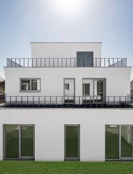 Gartenwohnung im Erdgeschoss mit großzügiger Terrasse (Hs. 2) - München