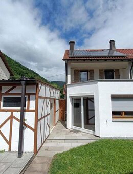 Reiheneckhaus mit Charme und neuem Anbau - Lichtenstein
