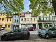 +++ Großes Zweifamilienhaus in zentraler Lage mit Weinkeller +++ - Naumburg (Saale)