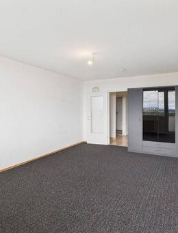 Helle 1-Zimmer-Wohnung mit Balkon und schöner Aussicht in Puchheim - Puchheim