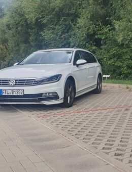 VW Passat Kombi Highline mit R-Line Ausstattung - Wilsdruff Zentrum