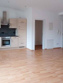 Sie suchen das Besondere? Traumhafte Dachgeschosswohnung mit großer Dachterrasse - Burglengenfeld