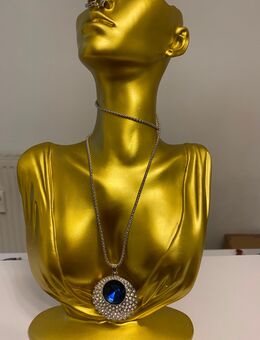 Silberne Kette mit Anhänger - Dresden