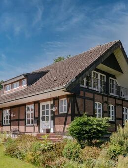 Einfamilienhaus mit Landhauscharakter & Fachwerk-Optik auf großem Erbpacht-Grundstück - Panten