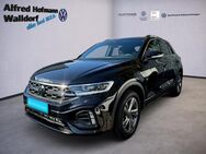 VW T-Roc, 2.0 TDI R-Line, Jahr 2023 - Walldorf (Baden-Württemberg)