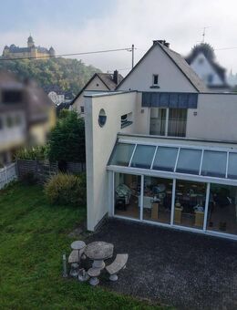 Charmantes Einfamilienhaus mit lichtdurchflutetem Anbau und großem Raumangebot - Montabaur