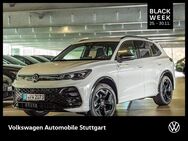 VW Tiguan, 1.5 R-Line eTSI, Jahr 2024 - Stuttgart