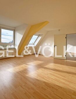 Helle Büroräume direkt am Schloss - mit Option auf Umnutzung! - Butzbach (Friedrich-Ludwig-Weidig-Stadt)