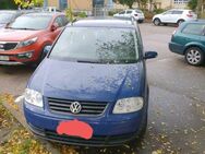 VW Touran 1.6 - Wolmirstedt