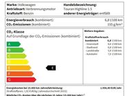 VW Touran, 1.5 TSI Highline OPF, Jahr 2022 - Kiel