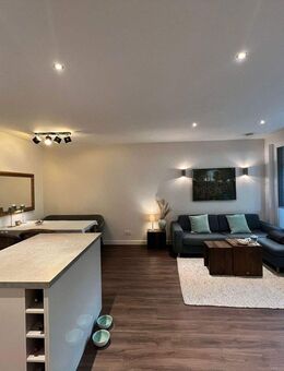 Courtagefreie, moderne 3 Zi. Erdgeschosswohnung mit 90m² und großer Terrasse/Garten + TG Stellplatz! - Hamburg