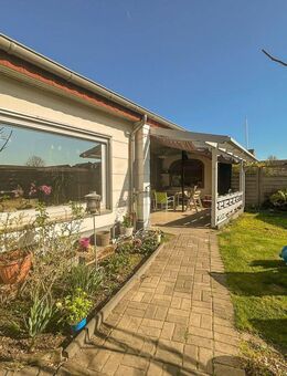 Ebenerdiger Bungalow mit viel Nutzfläche in begehrter Lage! - Krefeld