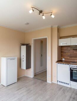 *Reserviert* Renditestarke Kapitalanlage: Möbliertes, vermietetes 1-Zimmer-Appartment mit Teilseeblick - Friedrichshafen