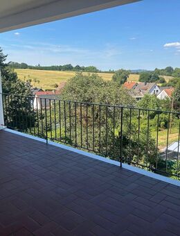 Citynah 3-Zimmer-Wohnung mit großer Loggia in Felsberg - Überherrn