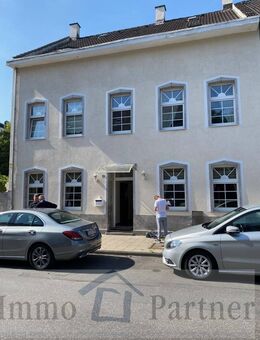 Hier ist Platz für die ganze Familie Ideales Mehrgenerationenhaus - Düsseldorf