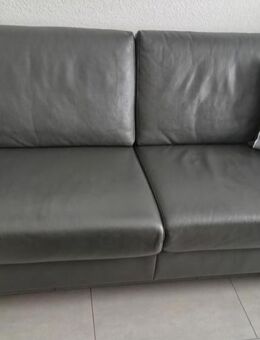 Ledersofa in modernem Stil zu verkaufen - Sprockhövel