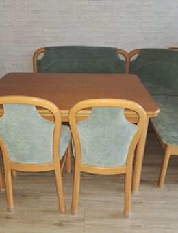 Eckbank mit Stauraum, 3 Stühle mit Tisch - Künzelsau