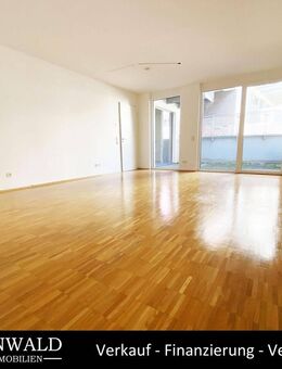 Moderne 2,5-Zimmer Wohnung mit Einbauküche und Terrasse - Aachen