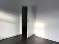 HELLE 2 ZIMMER-WOHNUNG IN SCHÖNAU - MODERNES BAD I OFFENE KÜCHE I BUSHALTESTELLE VOR DER HAUSTÜRE! - Chemnitz