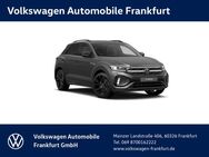 VW T-Roc, 1.5 l TSI R-Line OPF P S), Jahr 2022 - Frankfurt (Main)